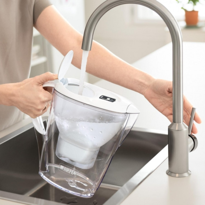 Brita Фільтр-глечик Marella Memo MXPro 2.4л (1.4л очищеної води) + 3 картриджа білий