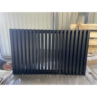 Дизайнерские радиаторы Quantum 2 H-500 L-1205 Betatherm с нижним подключением