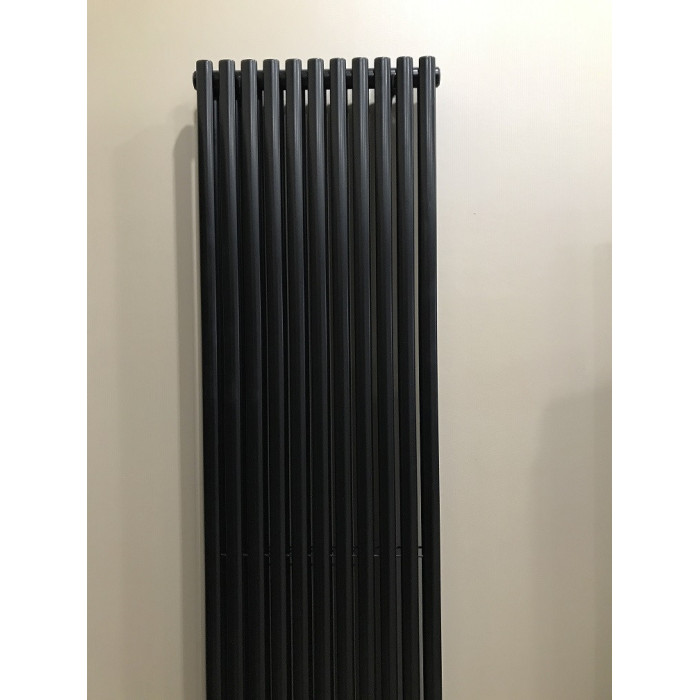 Вертикальні радіатори Elipse 2 H-1800мм, L-445мм Betatherm, нижнє підключення