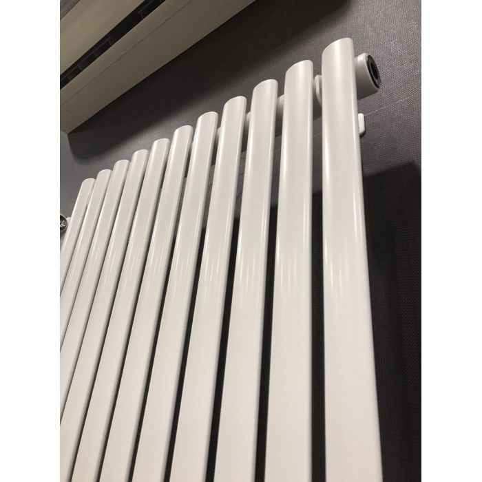 Дизайнерські радіатори Elipse 1 1800/445 Betatherm з нижнім підключенням