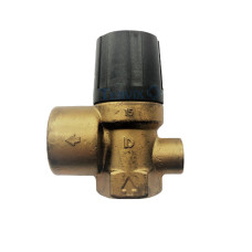 Предохранительный клапан 2,5 бар 1/2&х3/4" соединение к манометру 1/4"